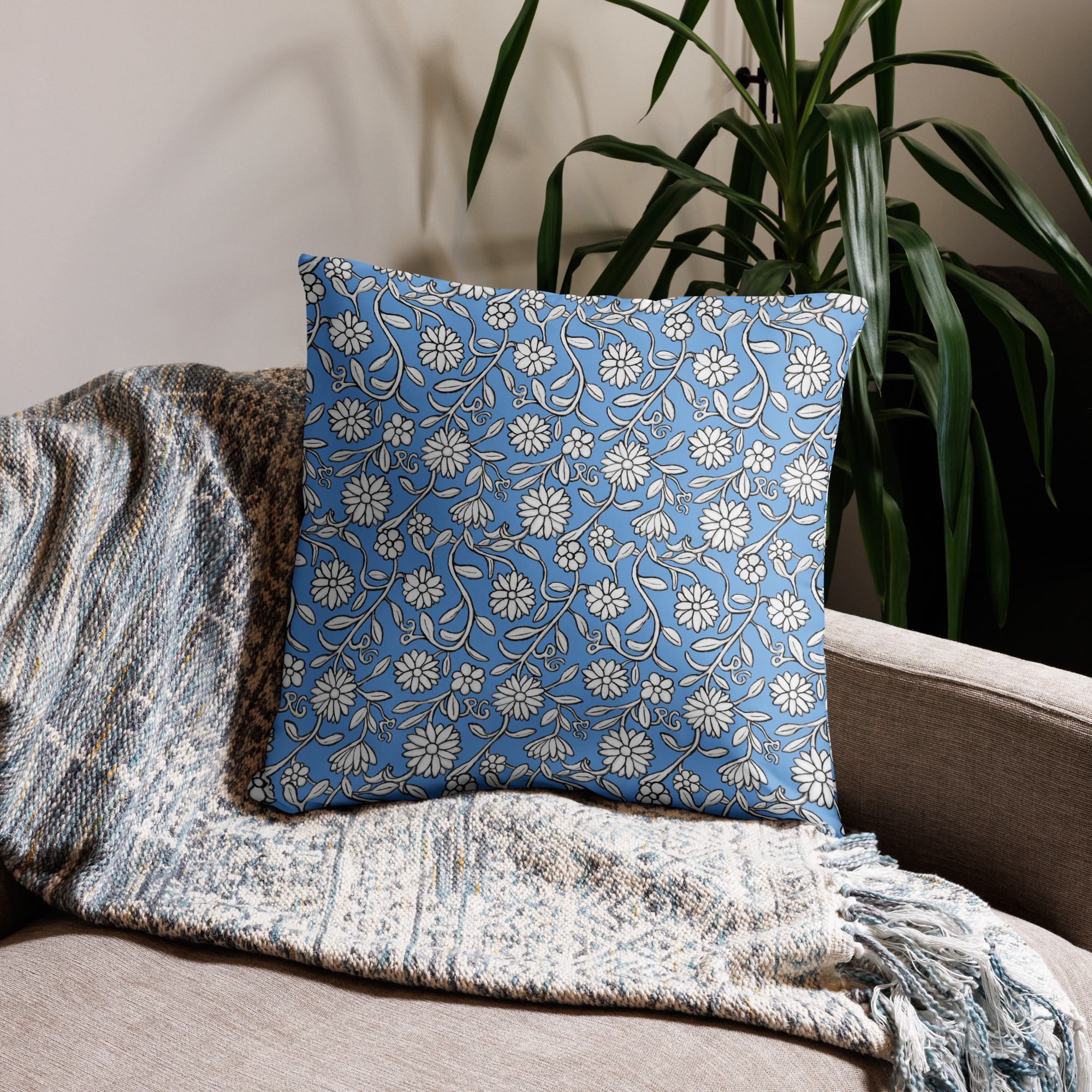 FLORAL PILLOW II - Image 2